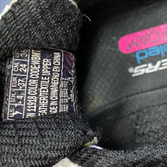 Skechers White and Multicolor Women Athletic Shoes Size 7 US - EUC!! - Picture 5 of 10